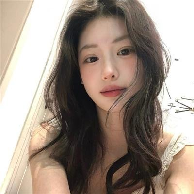 红楼梦第二部:黛玉葬花